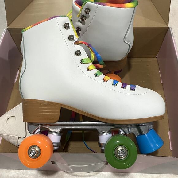 Rainbow Pride Quad Roller Skates in size 8 - Picture 6 of 10
